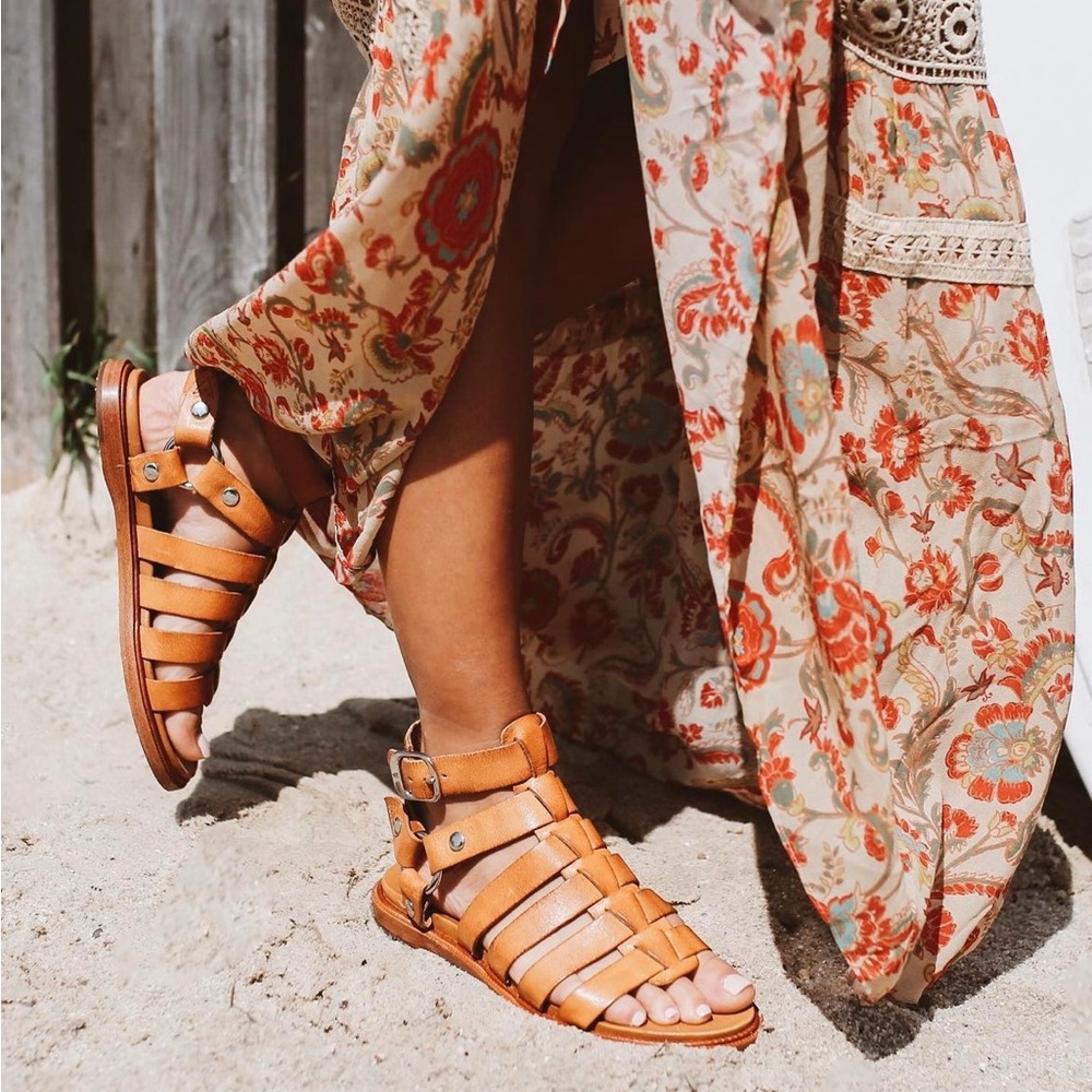 Frye Andora Gladiator Sandals. Size 6.5. Only worn once outside very briefly.